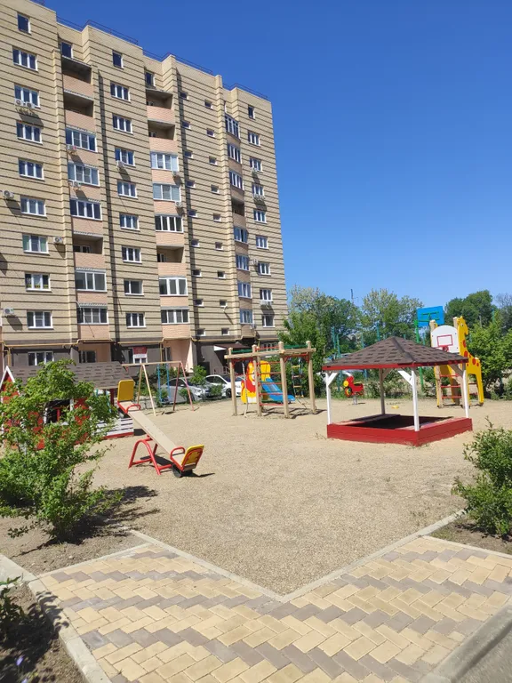 Квартира Комфортная новая квартира у моря — Ейск