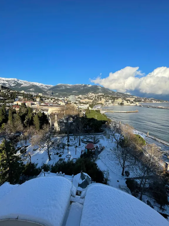 Квартира в Ялте с видом на море