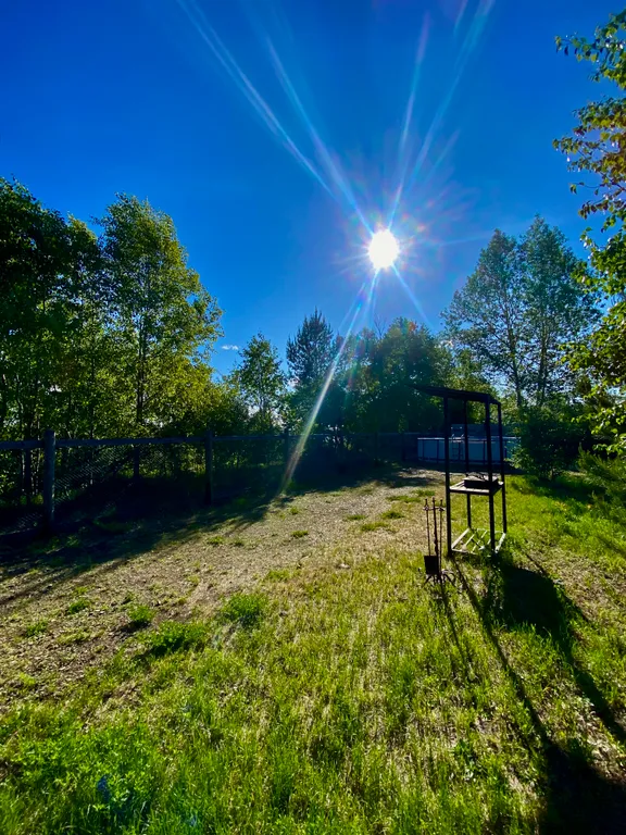 Загородный дом Loft lodge на берегу реки Ангара