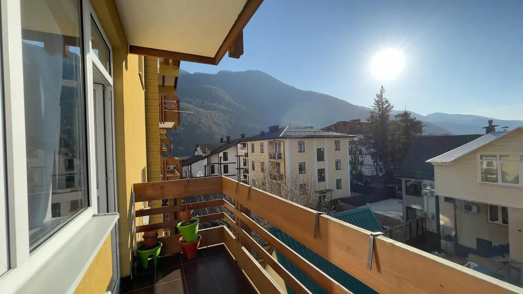 Семейный апартамент с двумя балконами