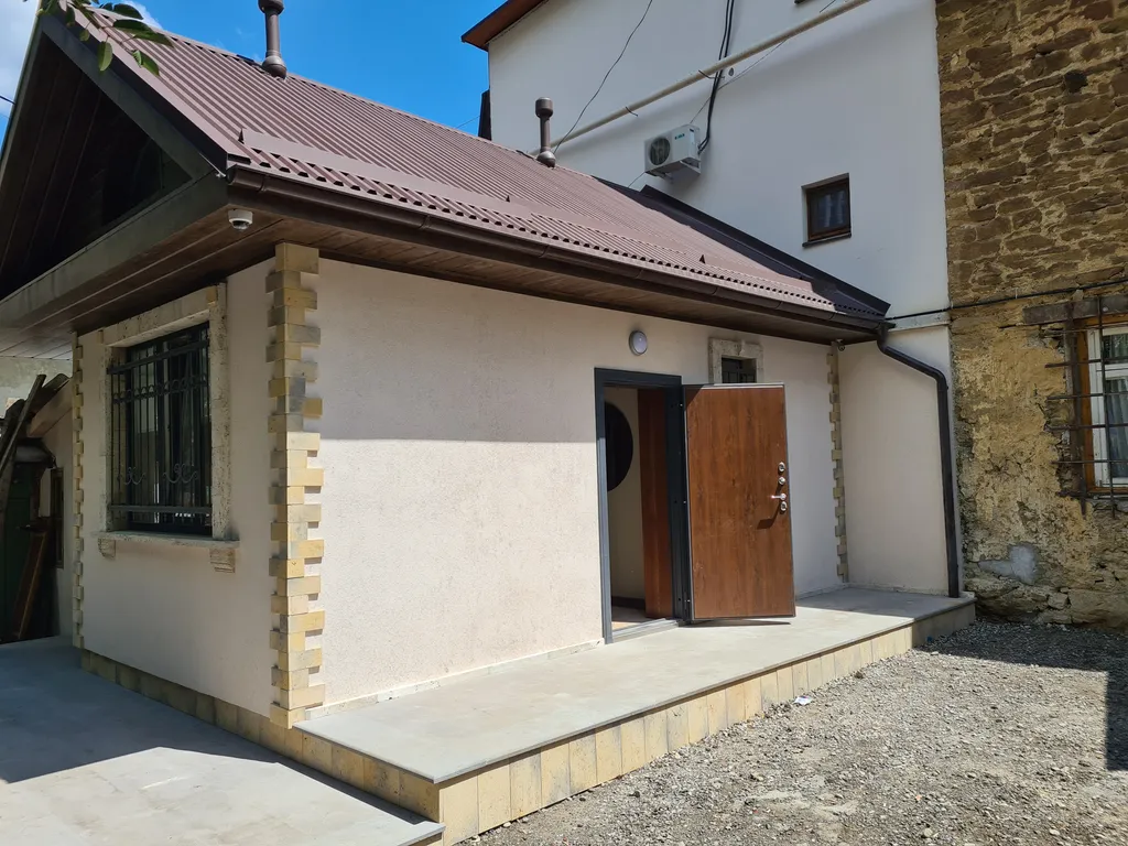 Коттедж Новый домик с парковкой в сердце курортного парка — Кисловодск