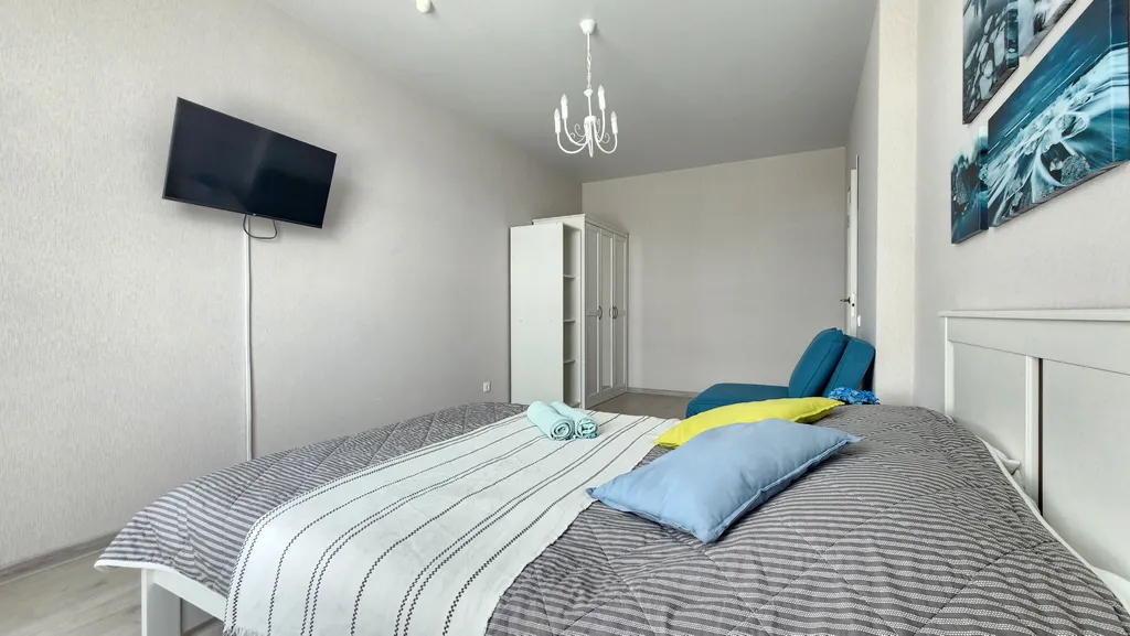 Двушка с видом на детскую площадку