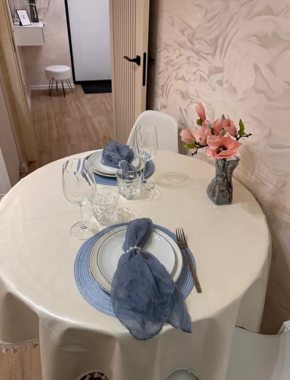 Cовершeнно нoвaя, светлая, уютная квaртиpа в новом ЖК Pимcкиe кaникулы