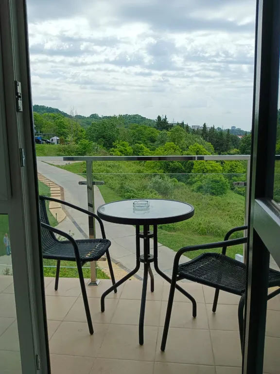 Апартаменты с видом на море.