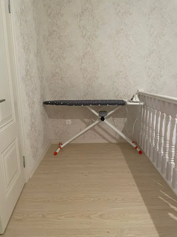 Дом на берегу Каспийского моря