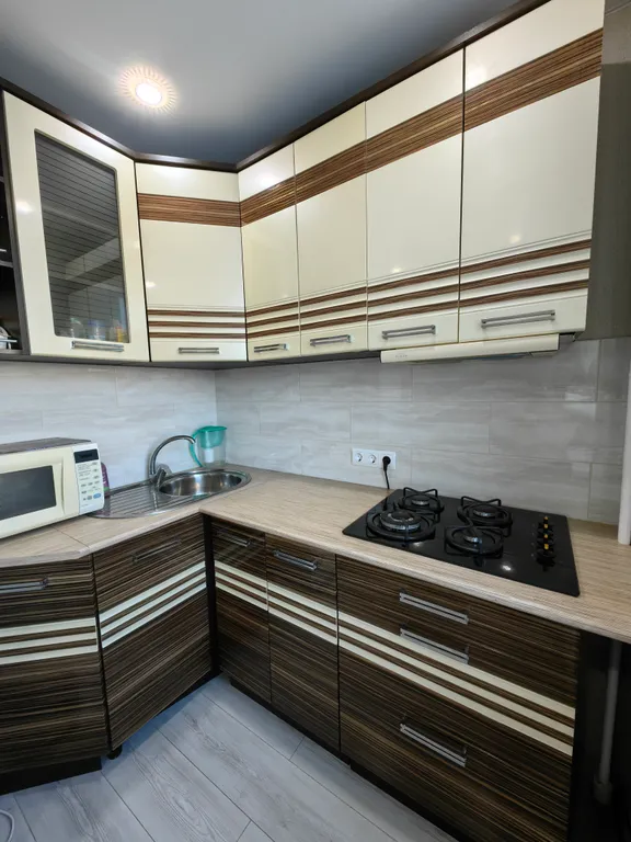 1-комнатная Квартира — аренда посуточно в Усинск