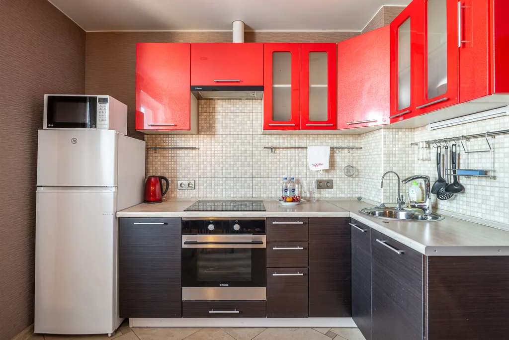 Евротрешка у ТРЦ Мега