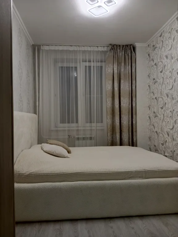 Квартира Квартира Двушка на взлетке, автовокзал, академия, краевая, планета, всë рядом — Красноярск