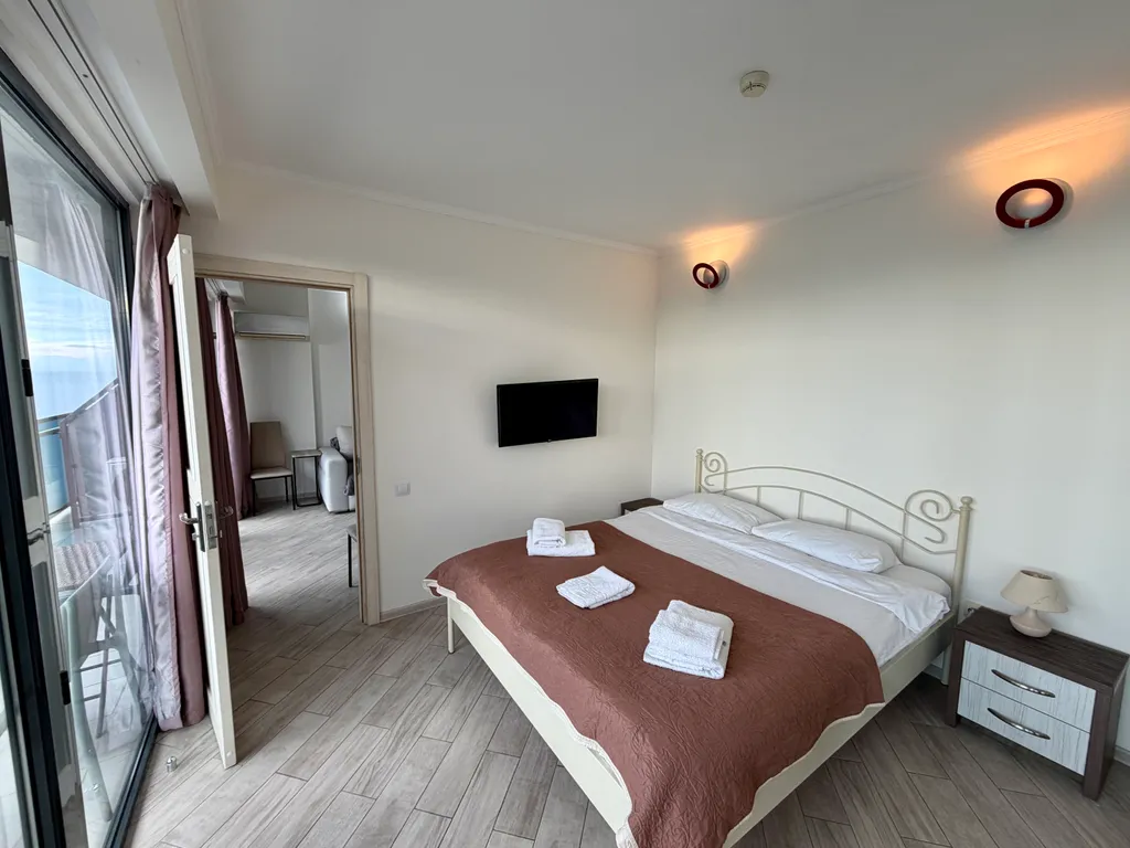 Orbi Beach Tower №1812 — море, парк, небоскреб