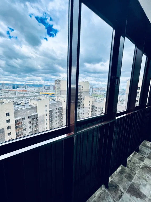 Квартира Дизайнерская видовая квартира напротив Планеты — Красноярск