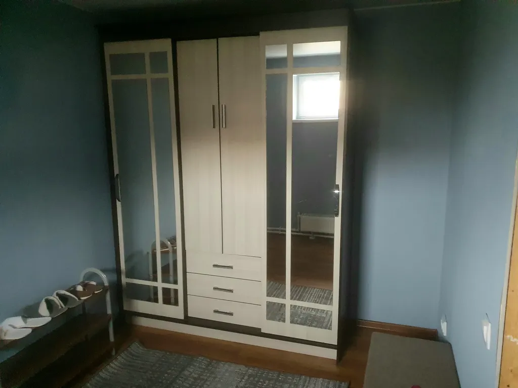 Благоустроенный дом на берегу реки