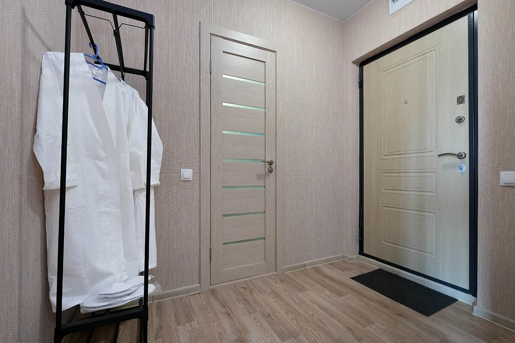 Студия для двоих, рядом с аэропортом, бесконтактное заселение