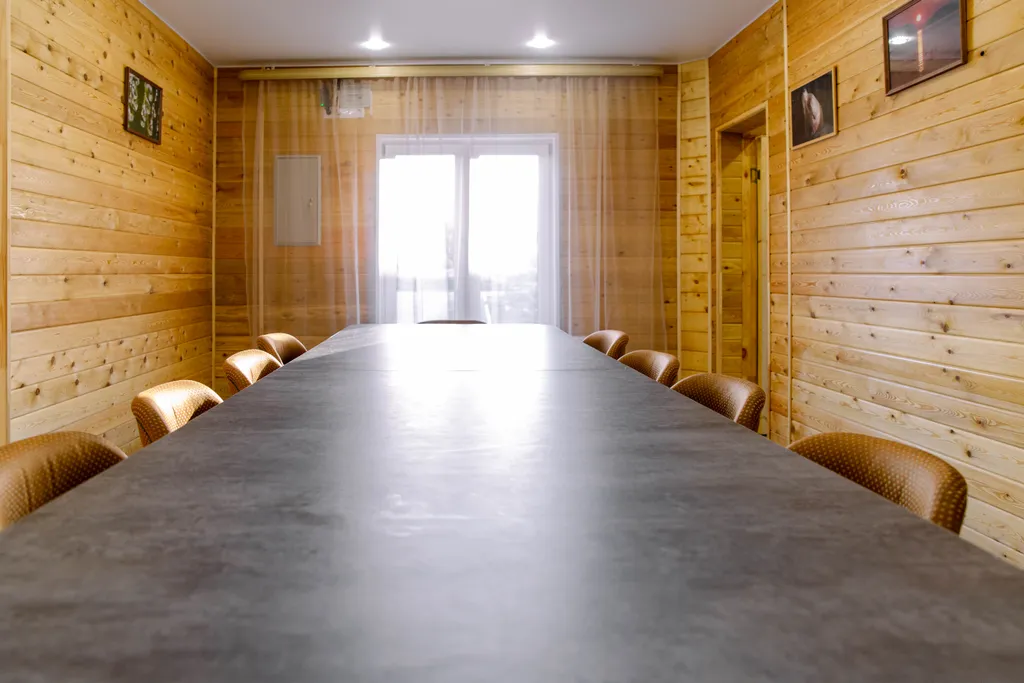 Коттедж в 10 минутах езды от города