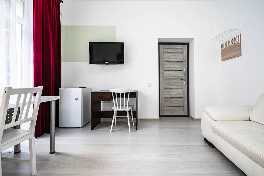 Апартамент балтатлантик в стиле кабинет