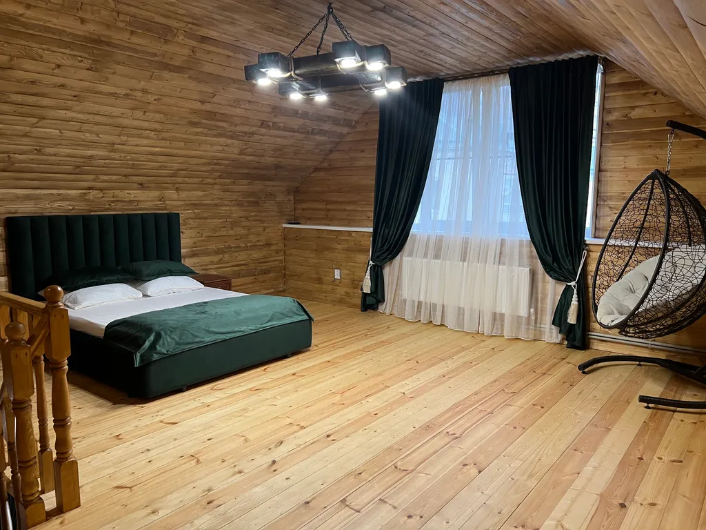 Двухэтажные апартаменты с закрытой тёплой парковкой