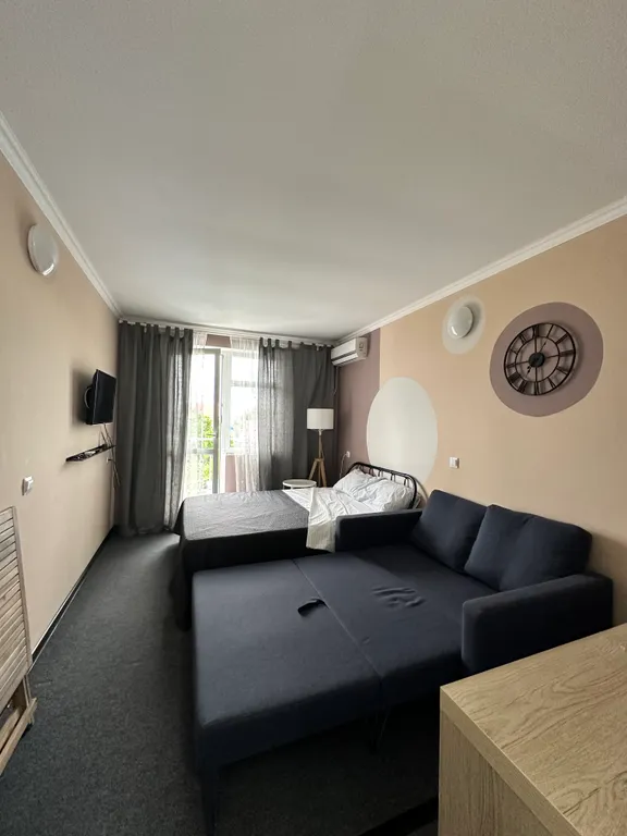 Студия с видом на море с обновленным ремонтом