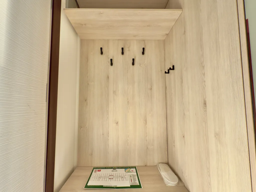 Солнечная студия на берегу моря