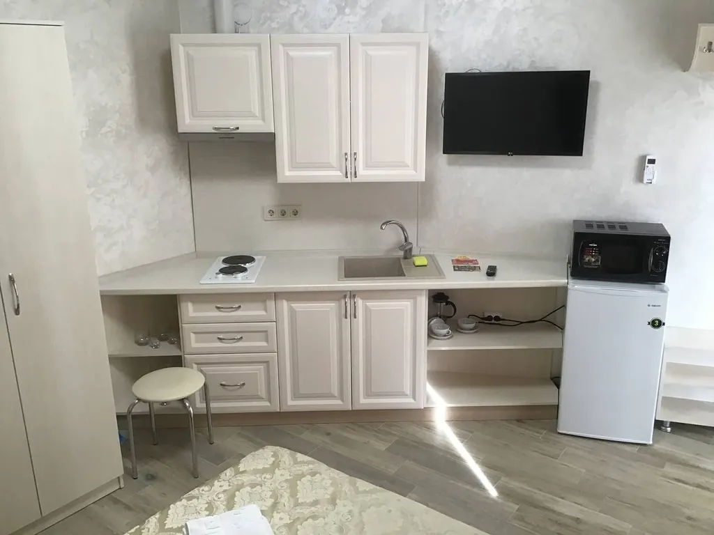 Уютная студия с видом на море