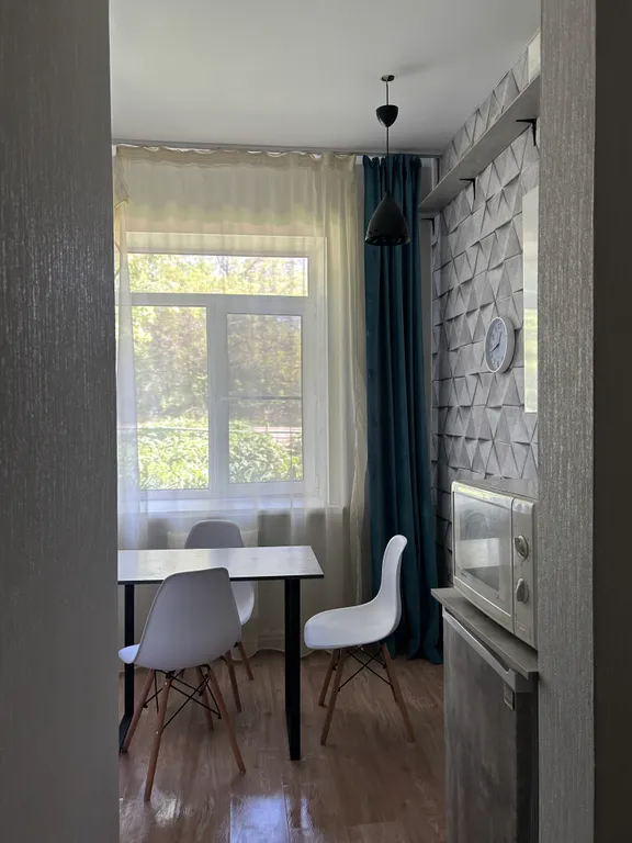 Хорошая квартира в пешей доступности с больницей ржд