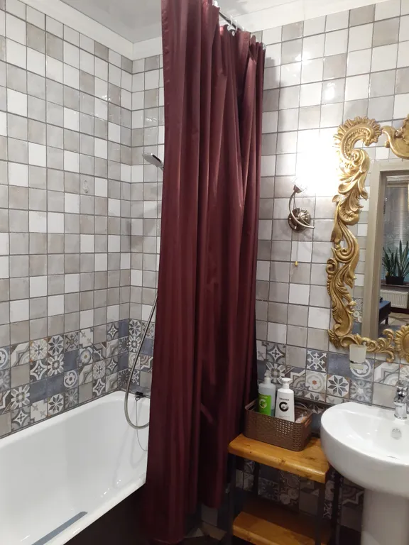 Дом под соснами