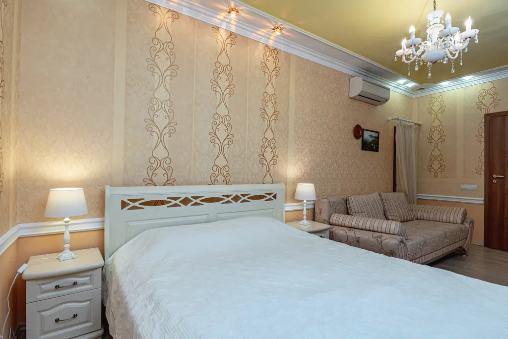 Семейный номер в уютном доме в центре города