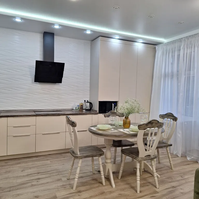 Элитная квартира на заливе в центре города