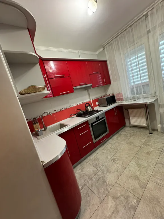 Двухкомнатные апартаменты недалеко от центра до 5 человек