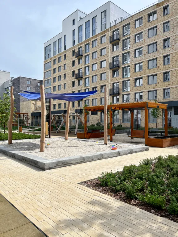 Квартира Квартира у метро Уралмаш — Екатеринбург