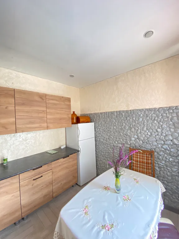 Уютная просторная трёхкомнатная квартира в спальном районе города