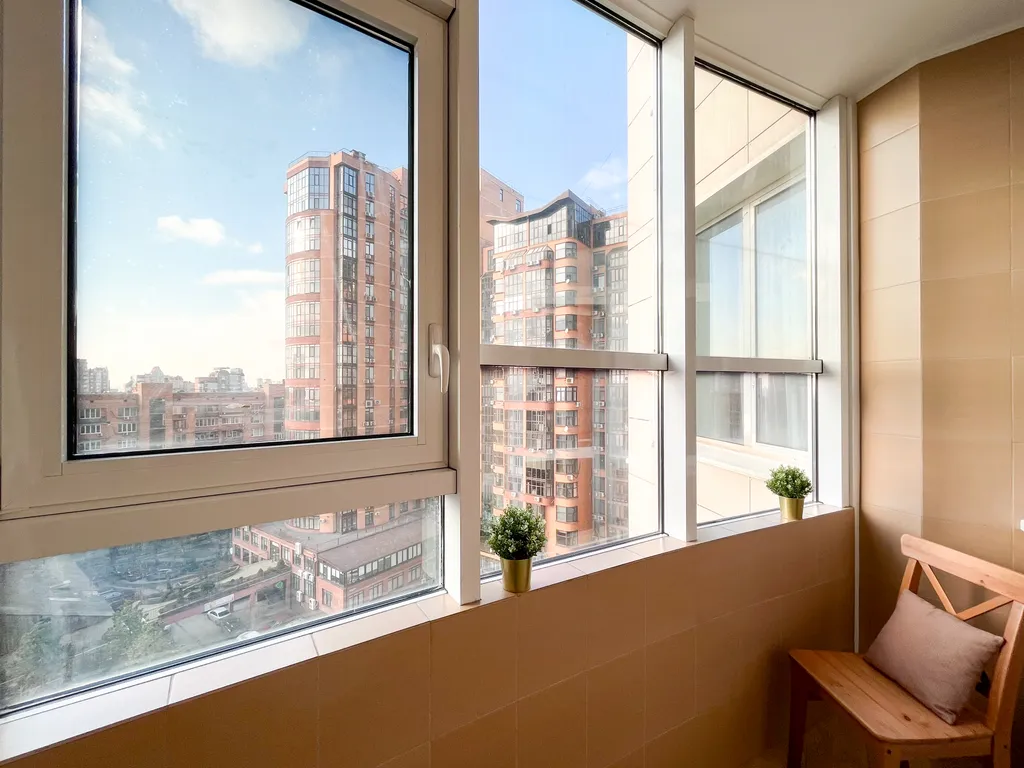 Огромная квартира в элитном доме самый центр города