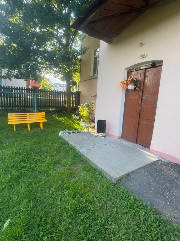 Студия в классическом стиле, на берегу реки В центре города