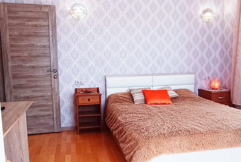 Центр Красногорска. 2-комнатная квартира, рядом парк.