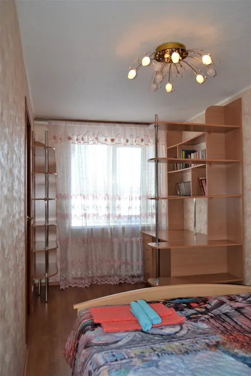 Двухкомнатная квартира в центре у Мурманск Молла