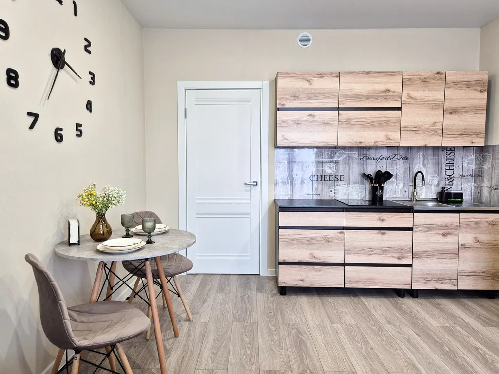 Квартира-студия в Летнем с видом на лес, реку