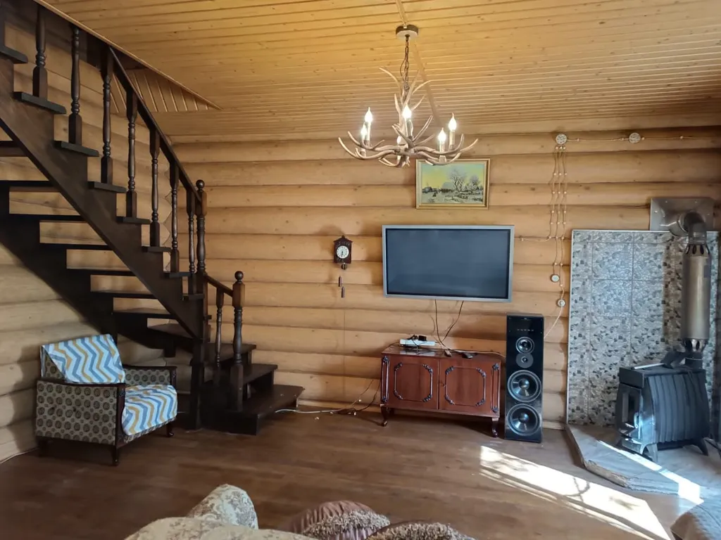 Дом с пианино