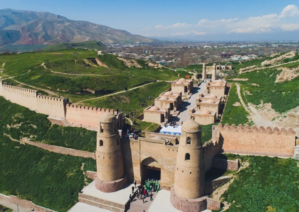 Просторная квартира в тихом районе - Wi-Fi и быстрое заселение