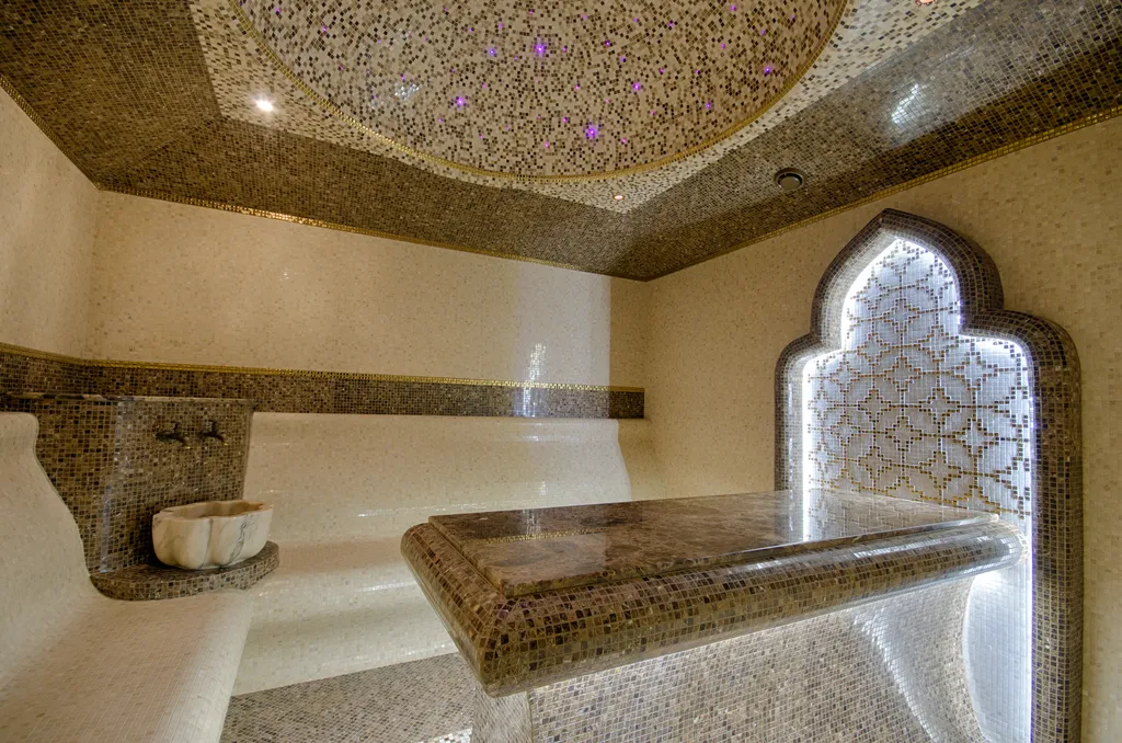 Коттедж с бассейном и Spa