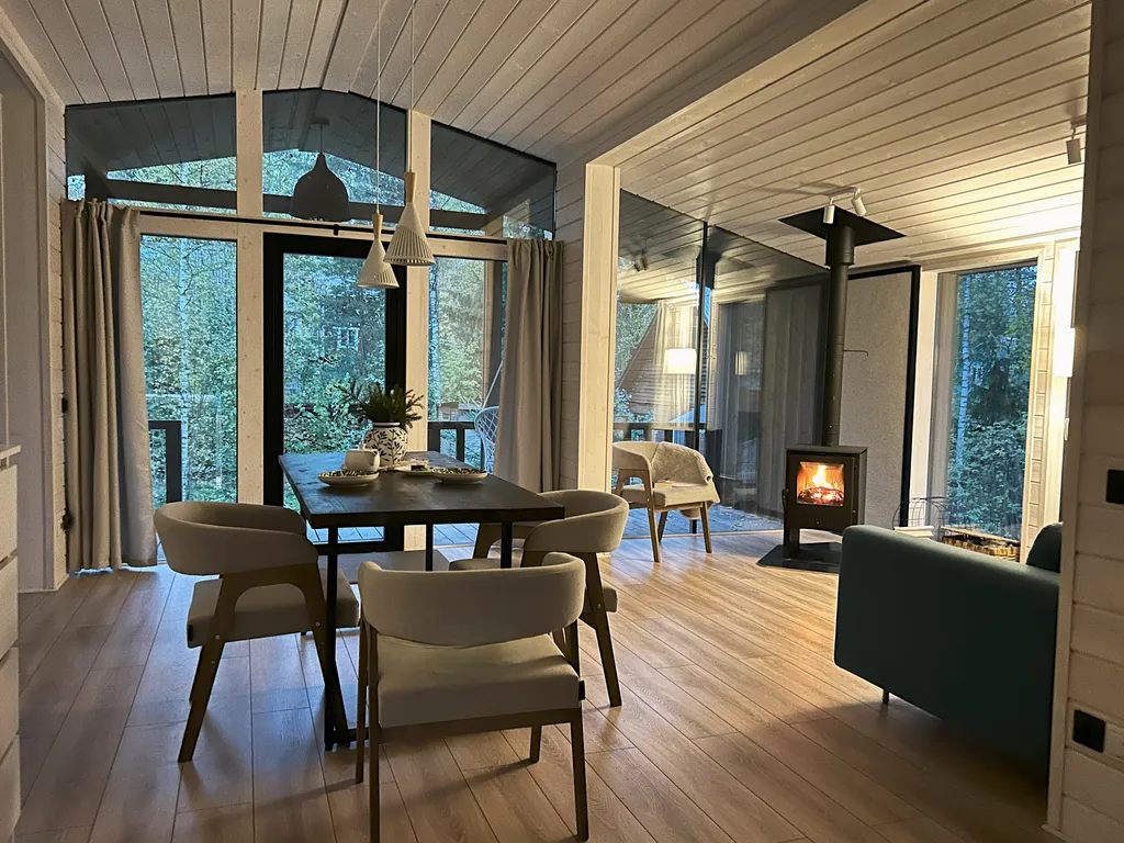 Коттедж Коттедж у озера с камином Сосновый Дом — Орехово