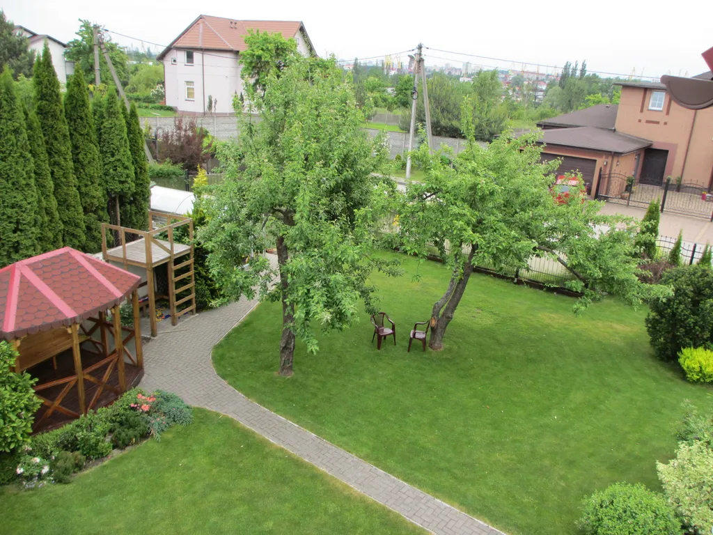 Апартамент в особняке, район Амалиенау