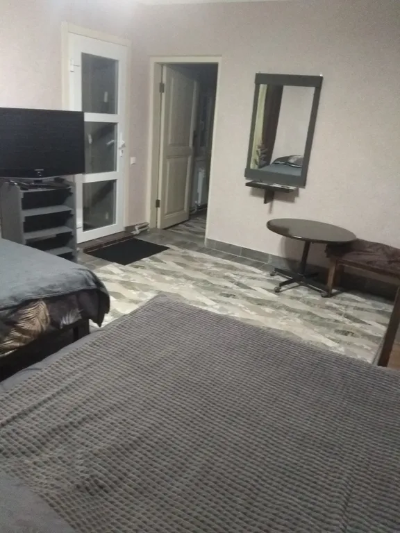 Коттедж Целый этаж в частном доме со своим садом и парковкой — Ялта