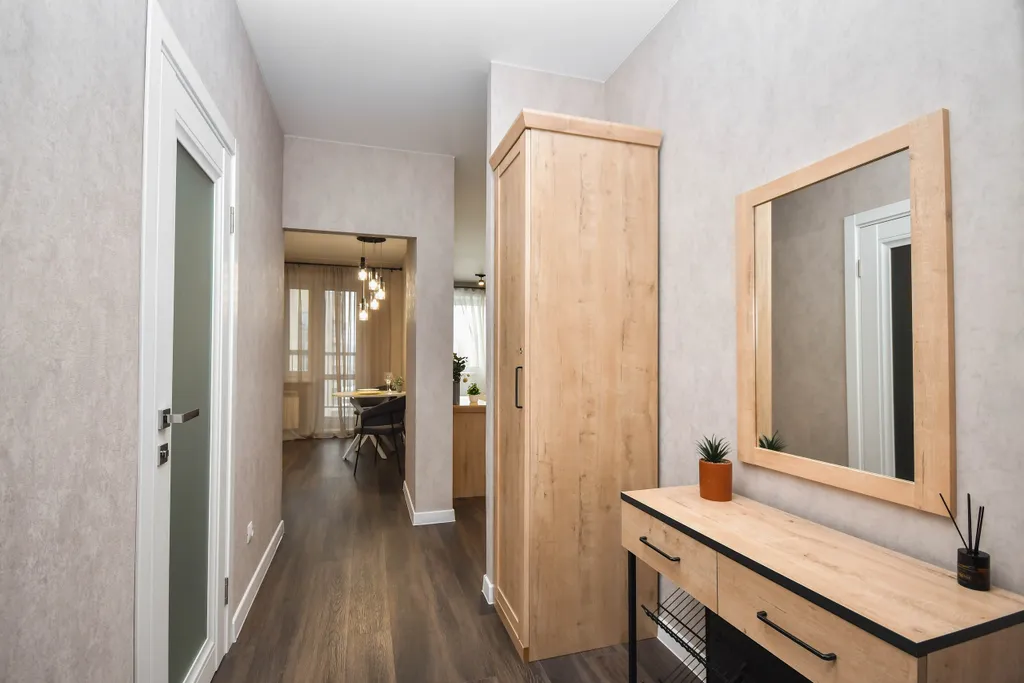 Комфортная современная квартира в центре Взлетки