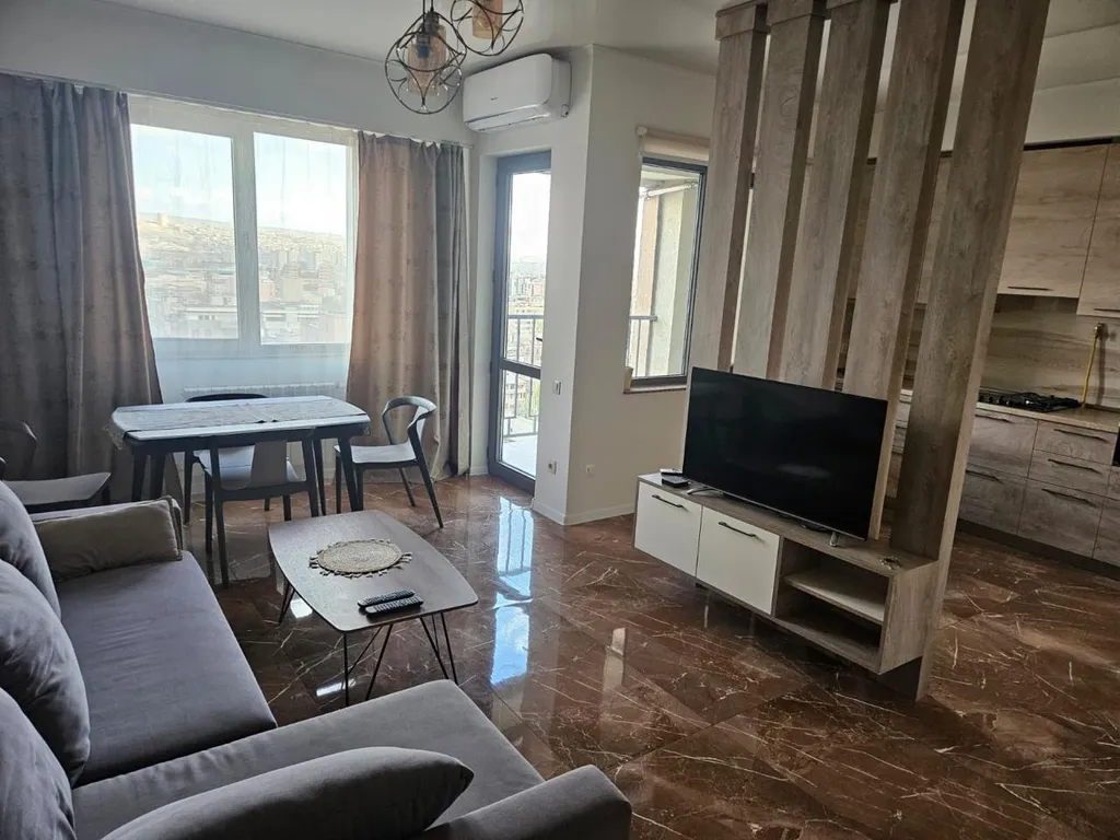 Современная, светлая квартира в элитном районе