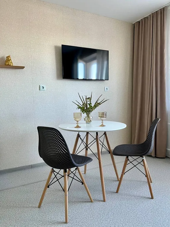 Уютная студия с видом на город