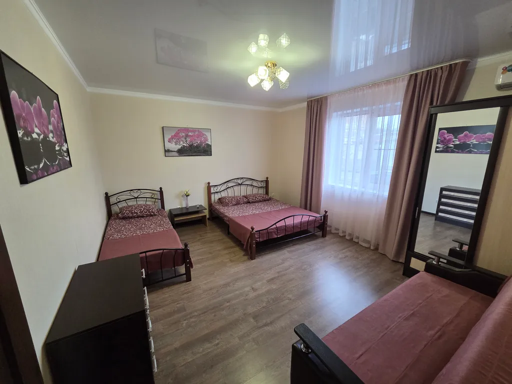 Уютная квартира на набережной — аренда посуточно в Ейск