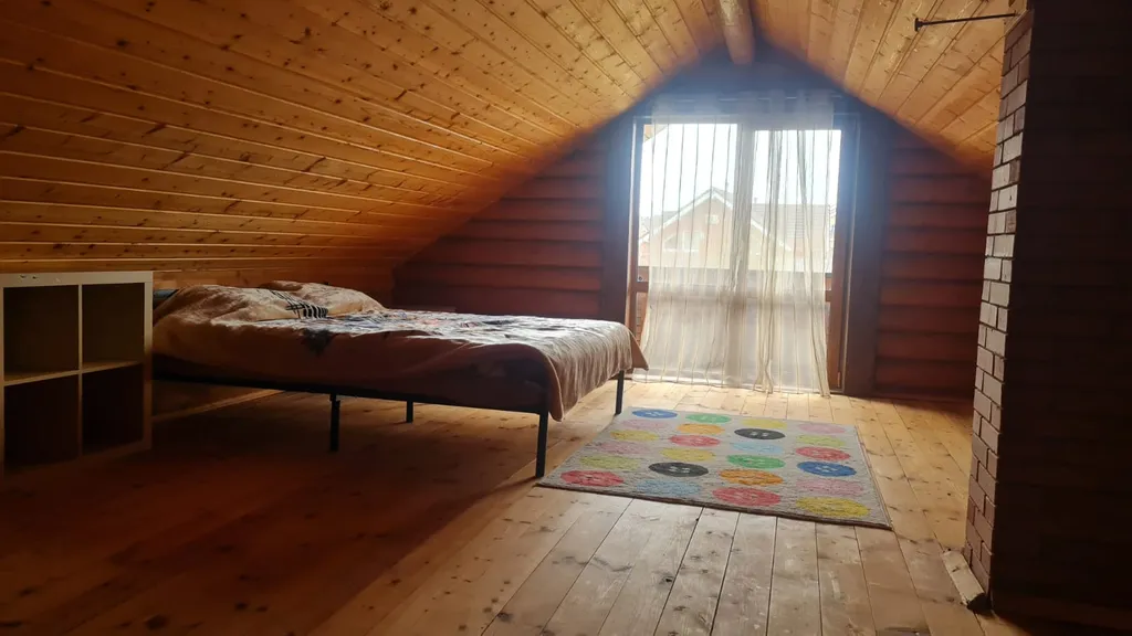 Дом с баней на берегу озера