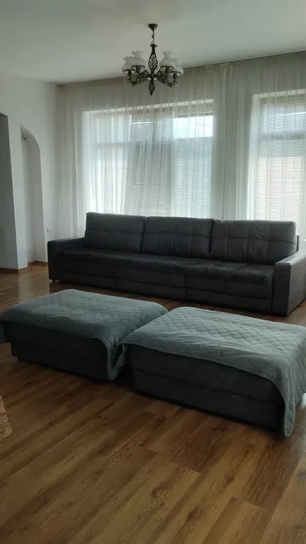 Дом с подогреваемым бассейном и сауной с видом на море