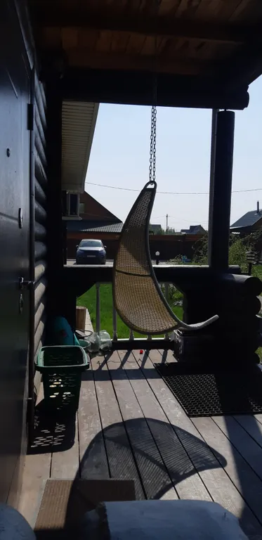 Дом на озере