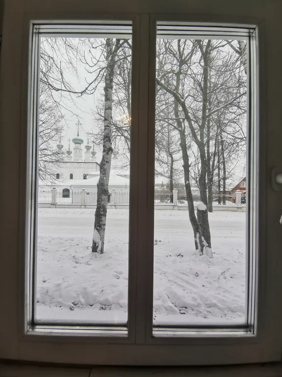 Под Покровом