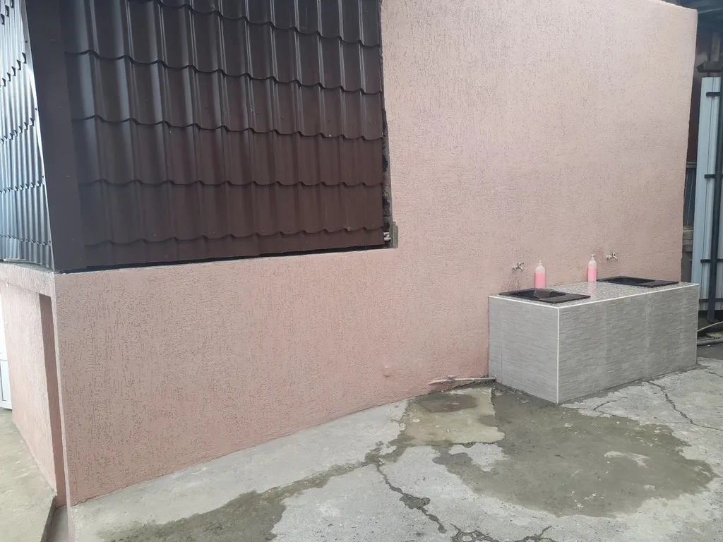 Эконом комната с кондиционером у лики