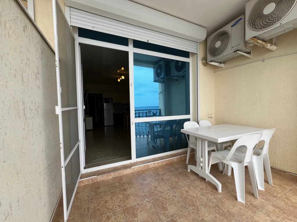 Апартаменты с видом на море